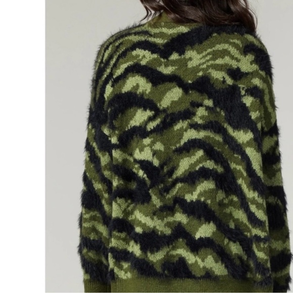 Greylin Jules Army Eyelash Cardigan Sweater Small - Picture 2 of 5
